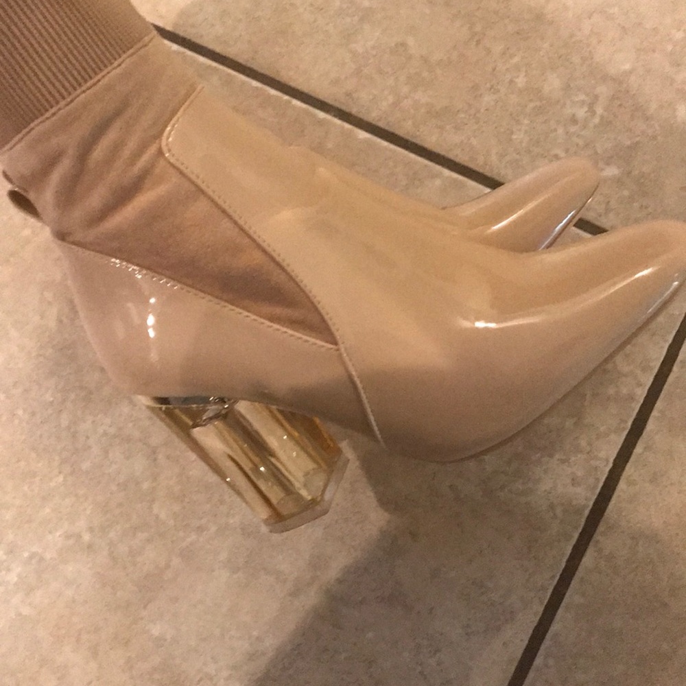 Nude Ankle boots